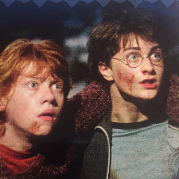 HARRY POTTER TIN BOX VINTAGE USED 7 1/2"L x 3 1/2 ' x 15/16" - Picture 13 of 15